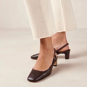 Alohas Lindy Pumps